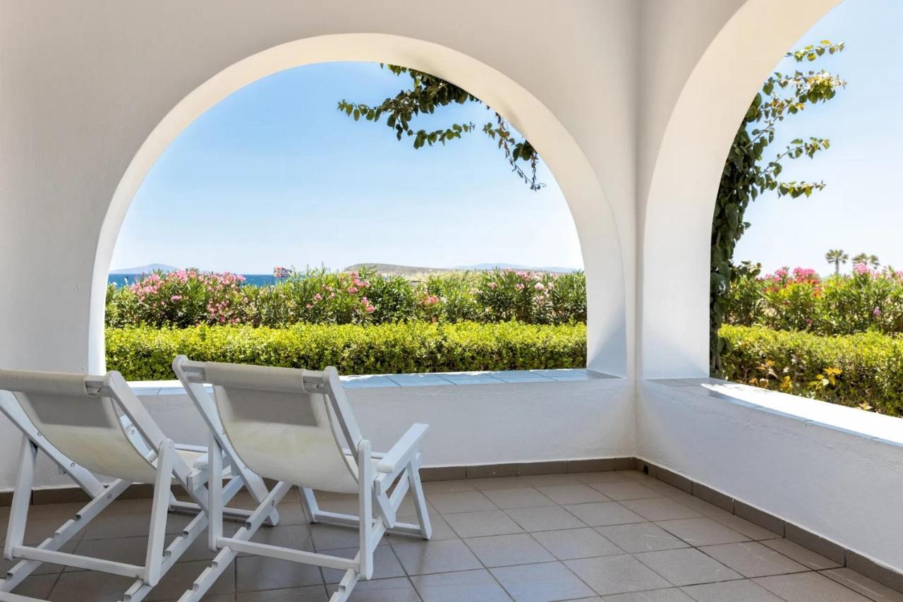 Golden Beach Hotel Chrisi Akti  Buitenkant foto