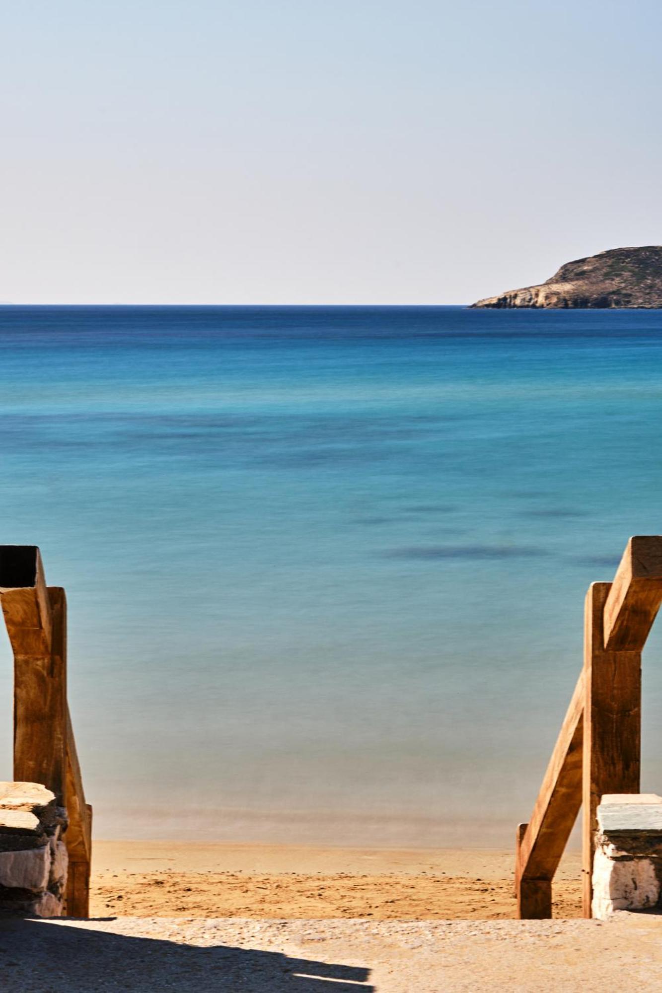 Golden Beach Hotel Chrisi Akti  Buitenkant foto